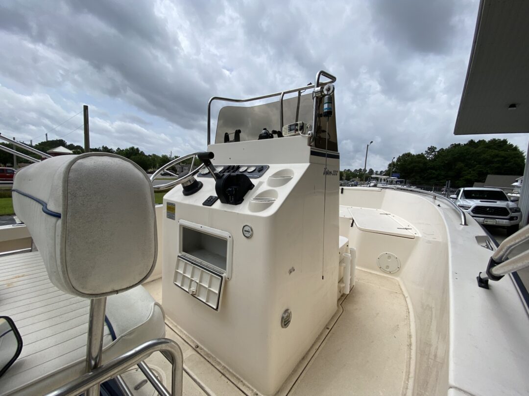 Sea Hunt Triton 202 For Sale | Custom Marine | Statesboro Savannah GA Boat Dealer_3