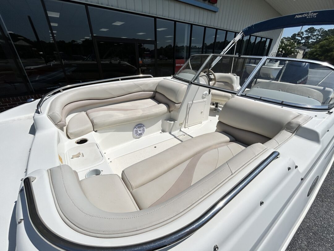 Nauticstar 205 DC Sport Deck For Sale | Custom Marine | Statesboro Savannah GA Boat Dealer_8