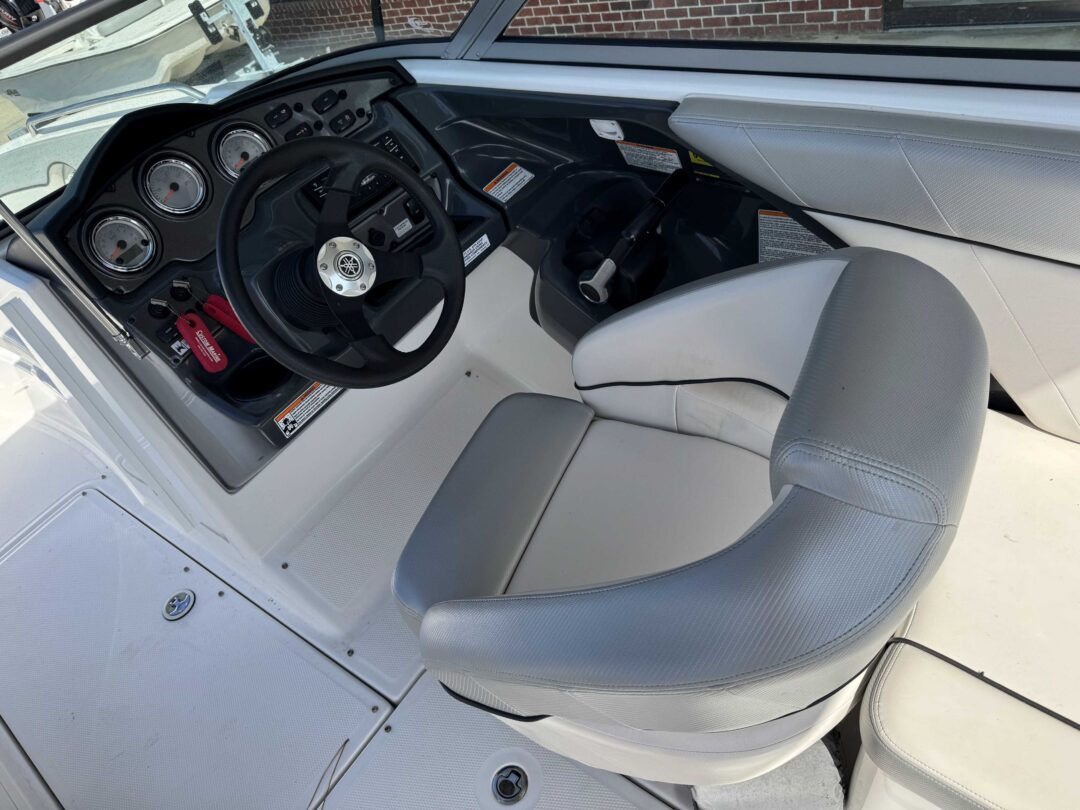 Yamaha SX210 For Sale | Custom Marine | Statesboro Savannah GA Boat Dealer_10