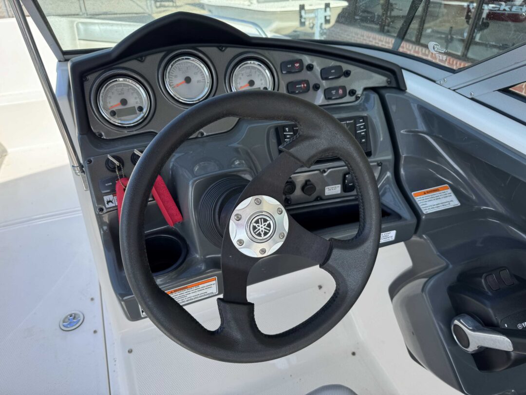 Yamaha SX210 For Sale | Custom Marine | Statesboro Savannah GA Boat Dealer_12