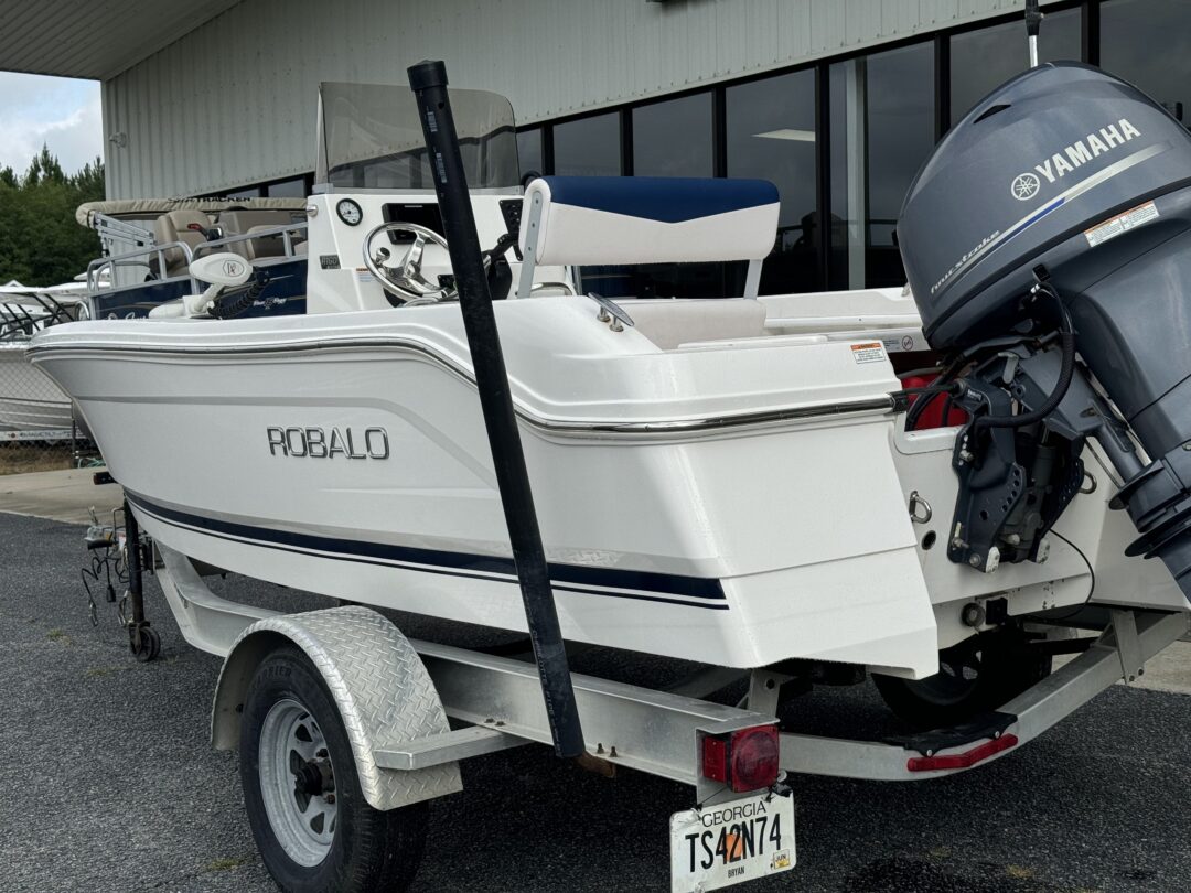 2018 Robalo R160 For Sale | Custom Marine | Statesboro Savannah GA Boat Dealer_2