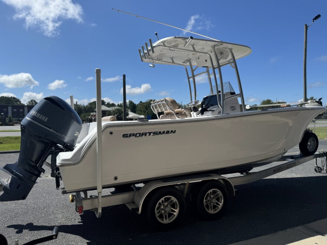 Sportsman 231 Heritage For Sale | Custom Marine | Statesboro Savannah GA Boat Dealer_3