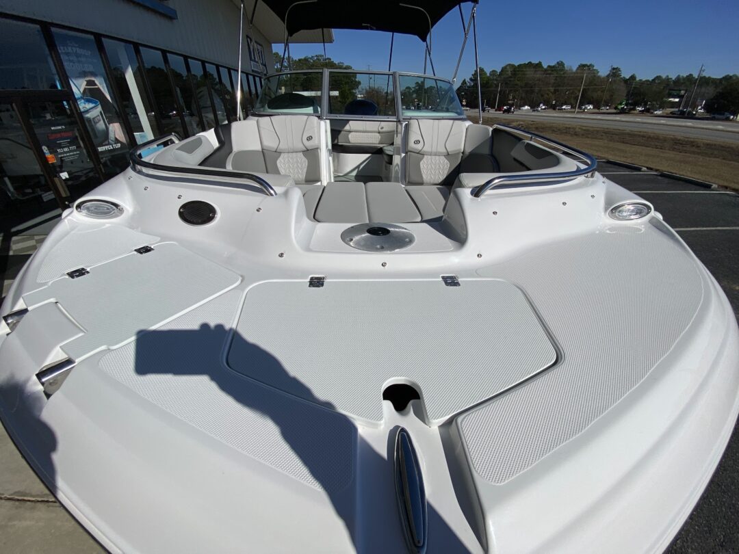 Hurricane SD2200 For Sale | Custom Marine | Statesboro Savannah GA Boat Dealer_4