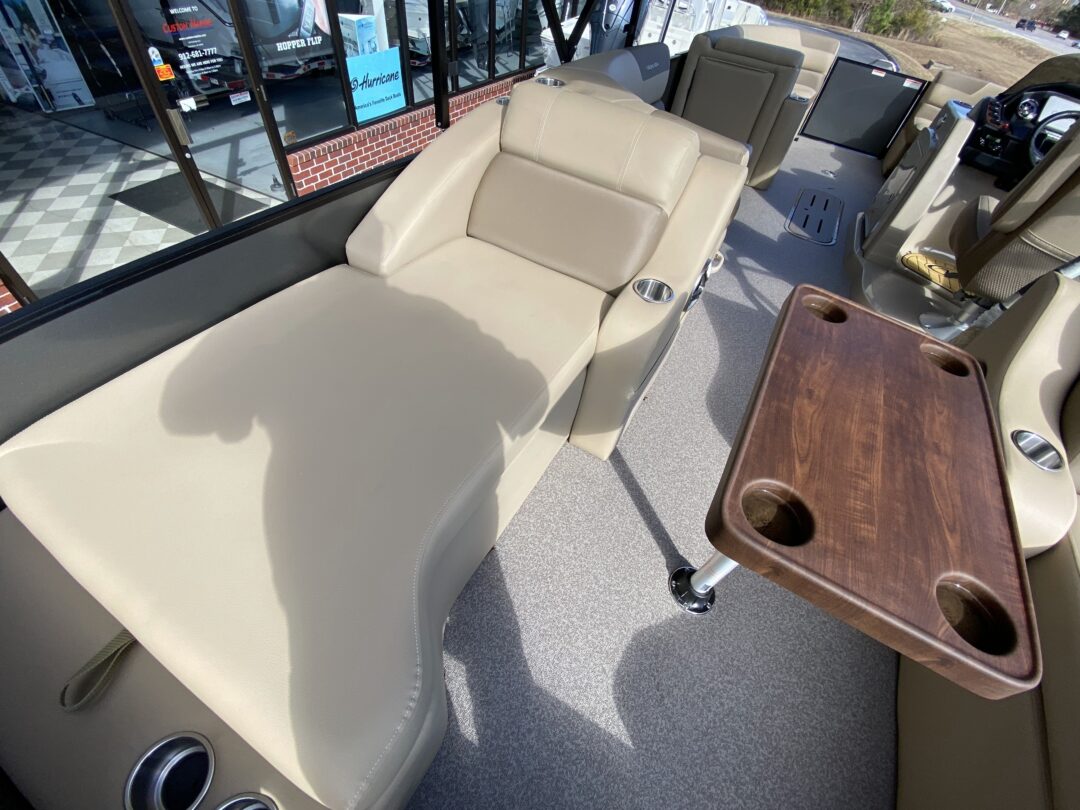 Veranda VR22RFL For Sale | Custom Marine | Statesboro Savannah GA Boat Dealer_16