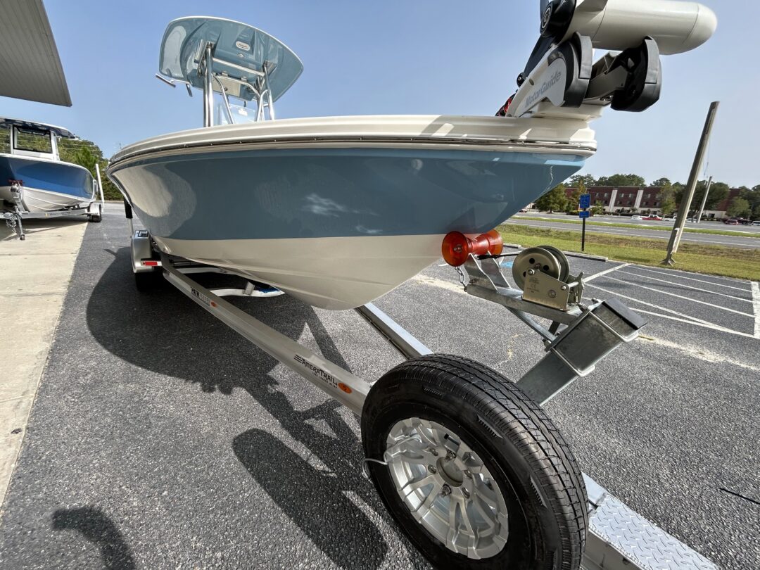 Pathfinder HPS 2600 For Sale | Custom Marine | Statesboro Savannah GA Boat Dealer_14