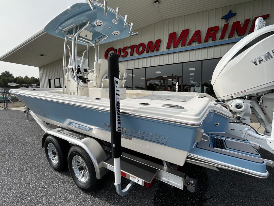 Pathfinder HPS 2600 For Sale | Custom Marine | Statesboro Savannah GA Boat Dealer_5