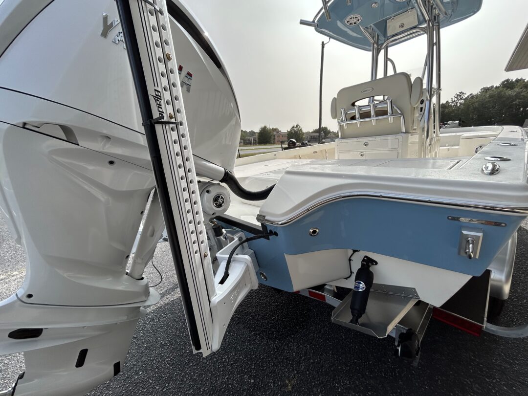 Pathfinder HPS 2600 For Sale | Custom Marine | Statesboro Savannah GA Boat Dealer_9