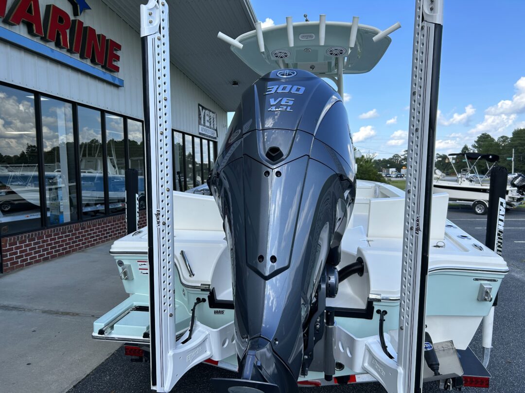 Pathfinder Hybrid 2500 For Sale | Custom Marine | Statesboro Savannah GA Boat Dealer_3