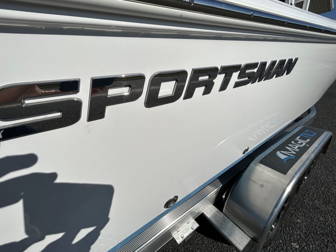 Sportsman Masters 227 For Sale | Custom Marine | Statesboro Savannah GA Boat Dealer_4