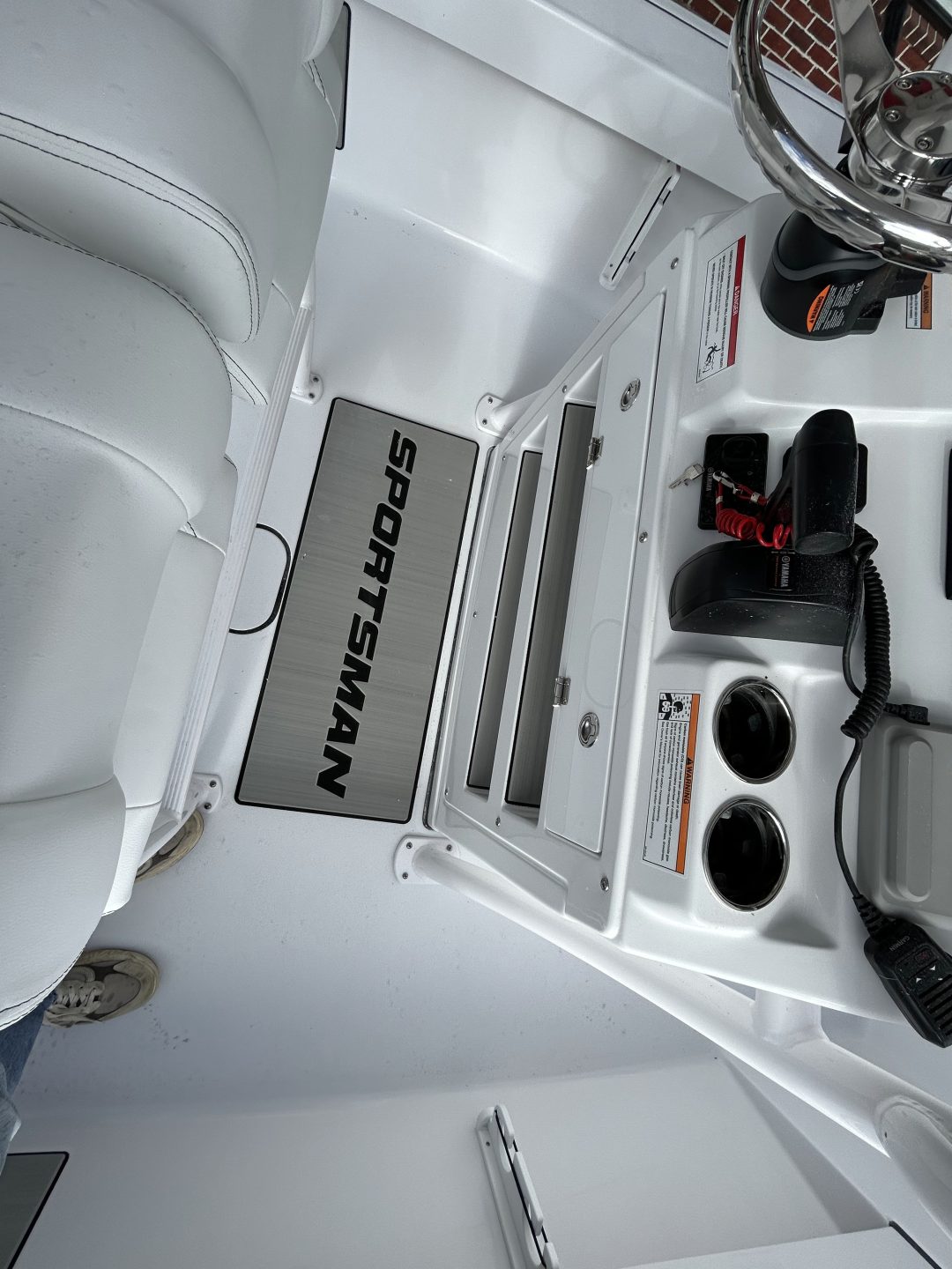 Sportsman Masters 227/Demo For Sale | Custom Marine | Statesboro Savannah GA Boat Dealer_16