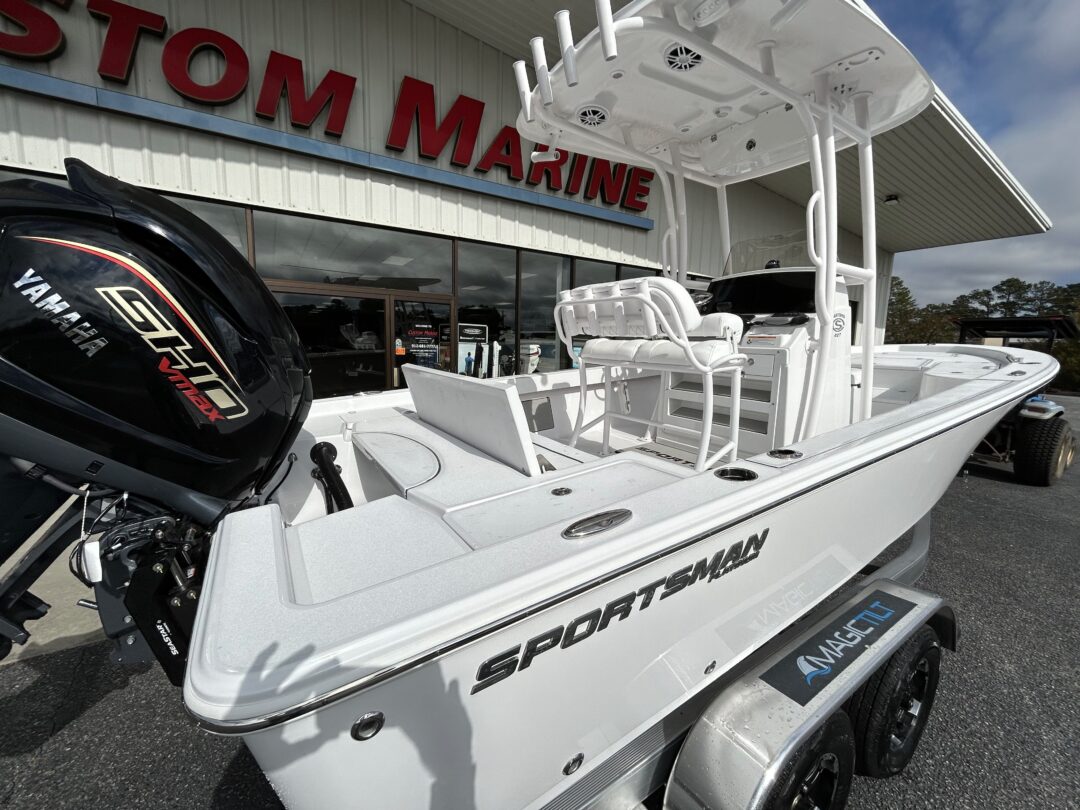 Sportsman Masters 227/Demo For Sale | Custom Marine | Statesboro Savannah GA Boat Dealer_3