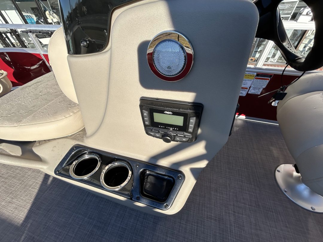 Sun Tracker Bass Buggy 16XLS For Sale | Custom Marine | Statesboro Savannah GA Boat Dealer_14