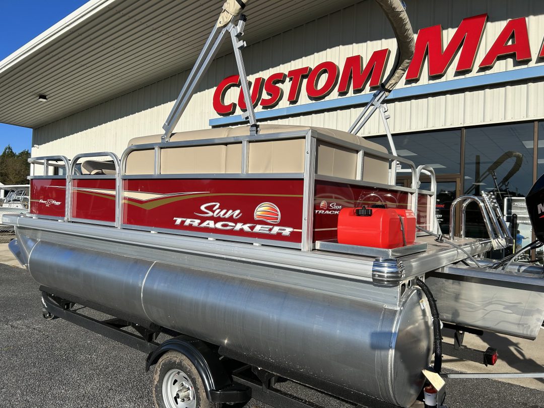 Sun Tracker Bass Buggy 16XLS For Sale | Custom Marine | Statesboro Savannah GA Boat Dealer_3