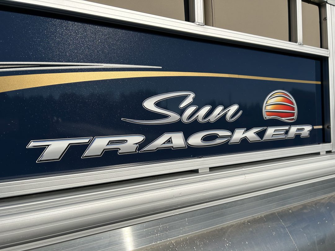 Sun Tracker Bass Buggy 18 For Sale | Custom Marine | Statesboro Savannah GA Boat Dealer_12