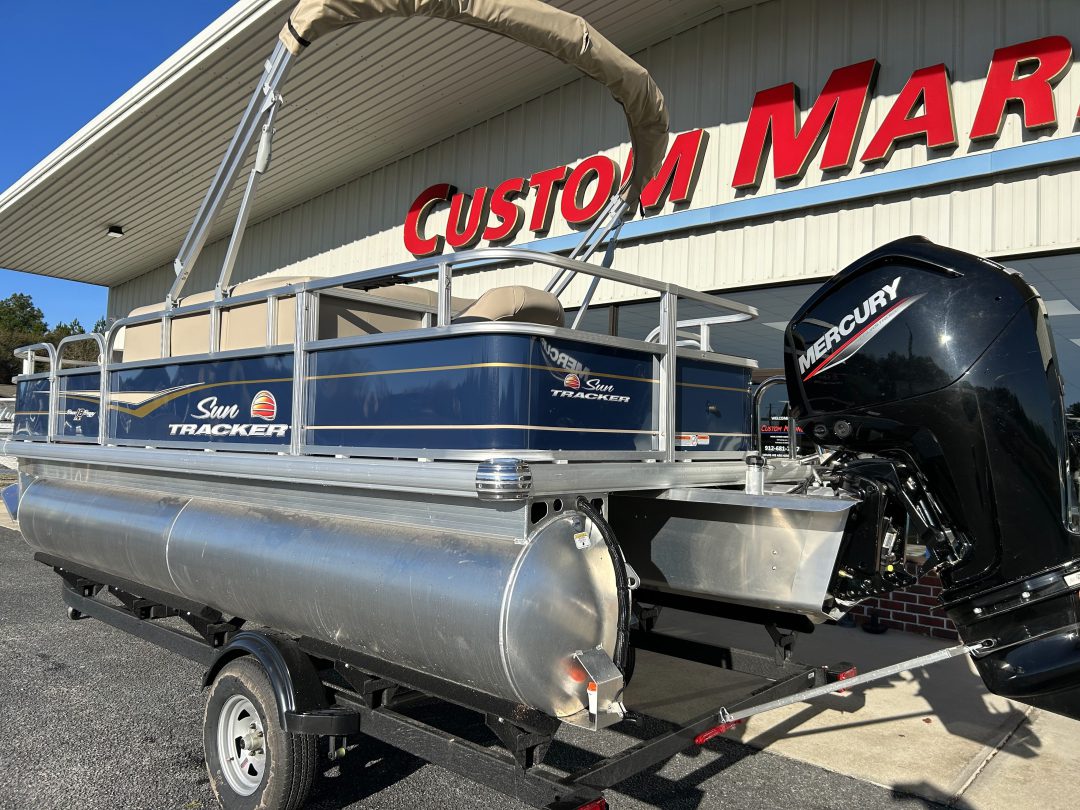 Sun Tracker Bass Buggy 18 For Sale | Custom Marine | Statesboro Savannah GA Boat Dealer_14