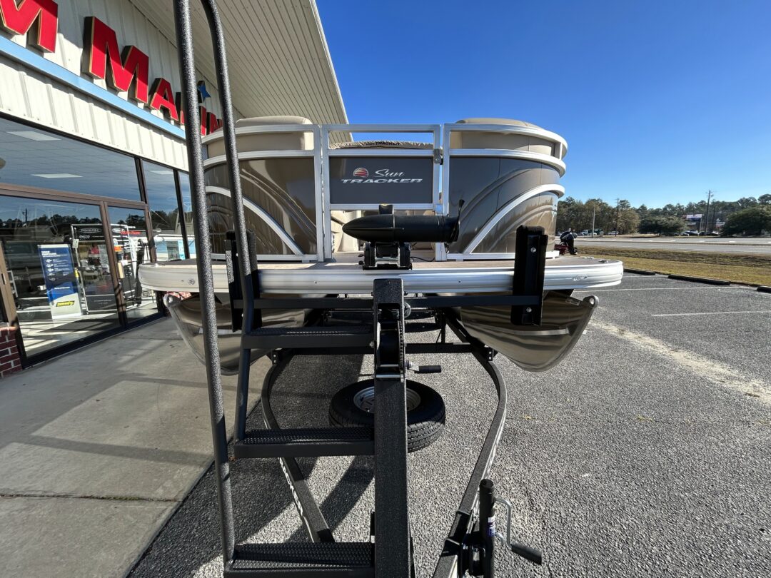 Sun Tracker Sport Fish 22 For Sale | Custom Marine | Statesboro Savannah GA Boat Dealer_8