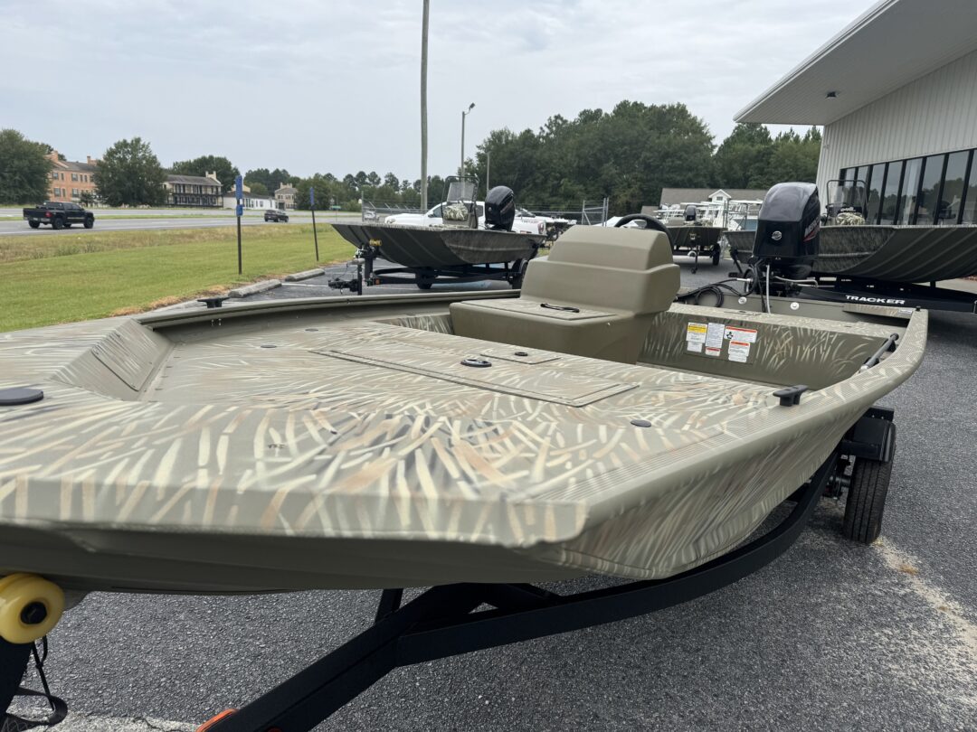 Tracker 1648 SC For Sale | Custom Marine | Statesboro Savannah GA Boat Dealer_14