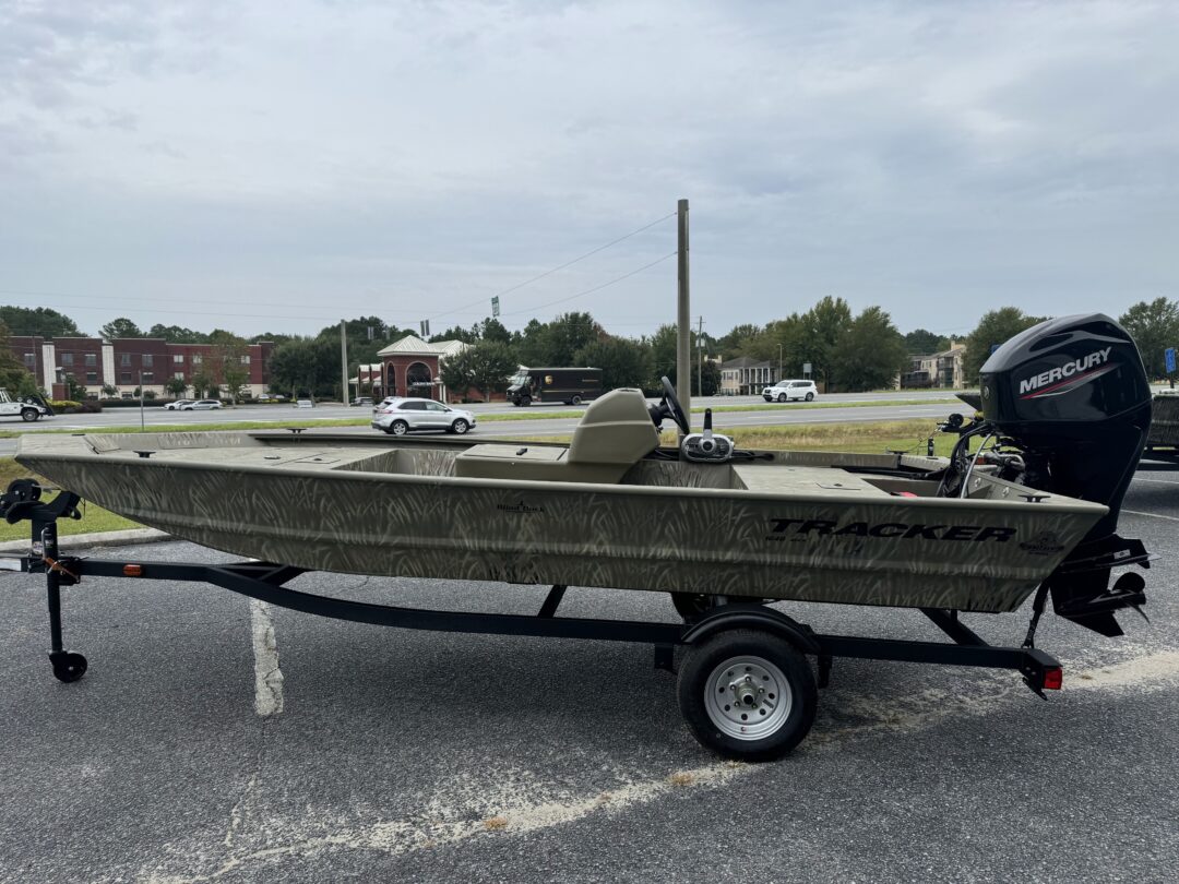 Tracker 1648 SC For Sale | Custom Marine | Statesboro Savannah GA Boat Dealer_7