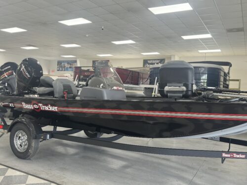 2024 Tracker BassTracker Classic XL For Sale | Custom Marine | Statesboro Savannah GA Boat Dealer_1