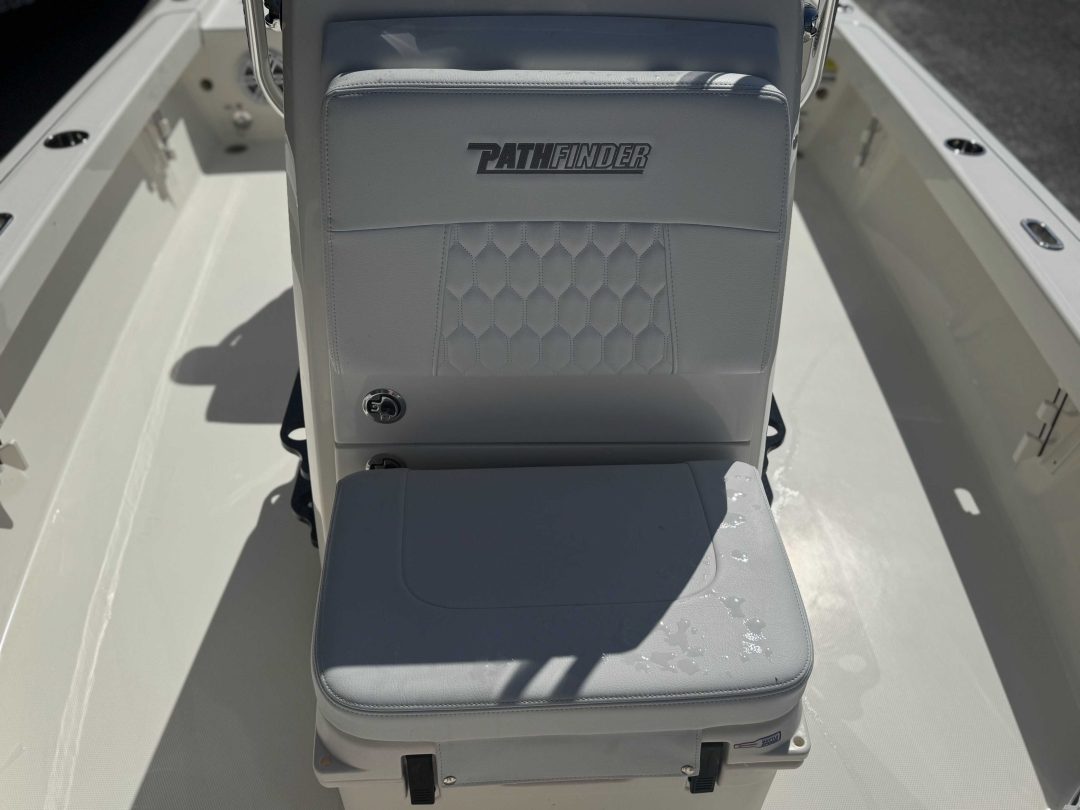 Pathfinder TRS 2200 For Sale | Custom Marine | Statesboro Savannah GA Boat Dealer_10
