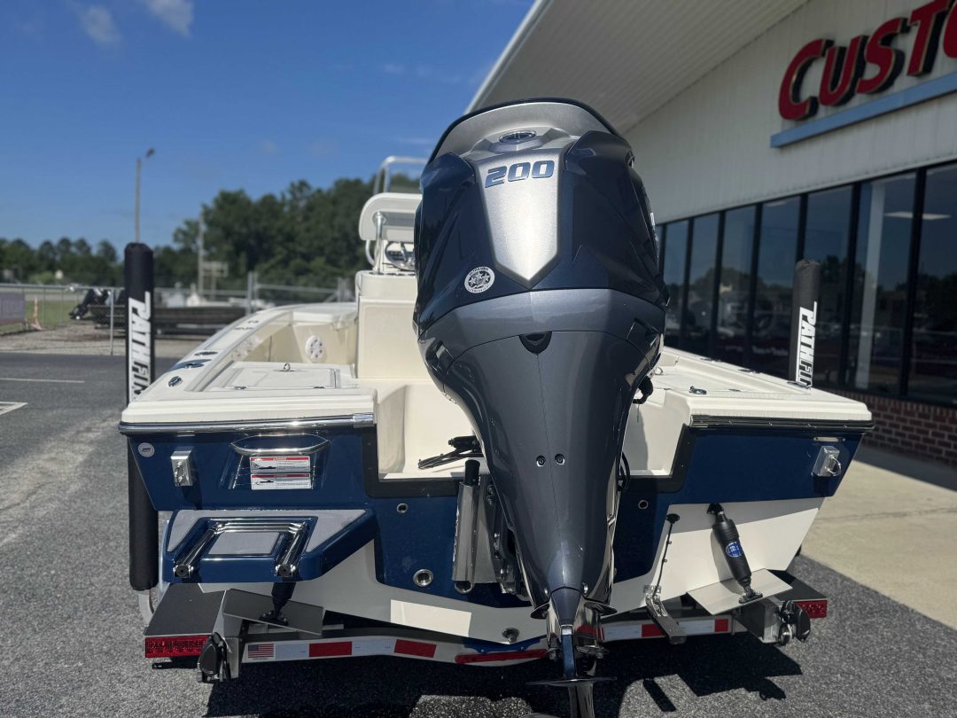 Pathfinder TRS 2200 For Sale | Custom Marine | Statesboro Savannah GA Boat Dealer_5