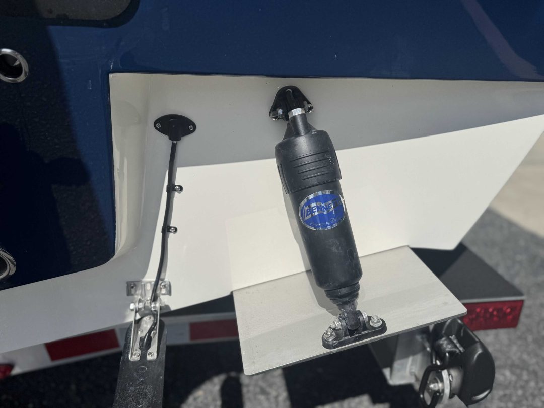 Pathfinder TRS 2200 For Sale | Custom Marine | Statesboro Savannah GA Boat Dealer_6