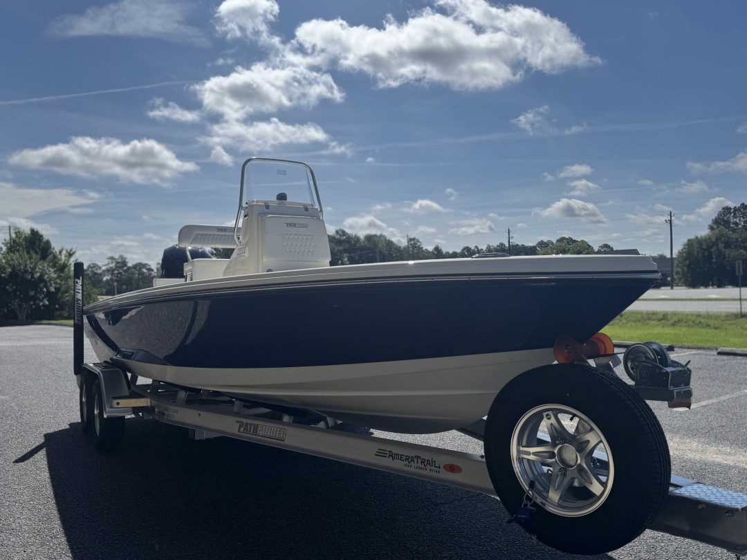 Pathfinder TRS 2200 For Sale | Custom Marine | Statesboro Savannah GA Boat Dealer_8