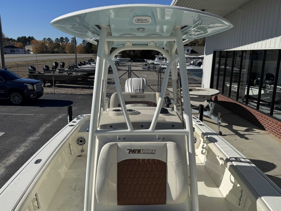 Pathfinder TRS 2400 For Sale | Custom Marine | Statesboro Savannah GA Boat Dealer_13