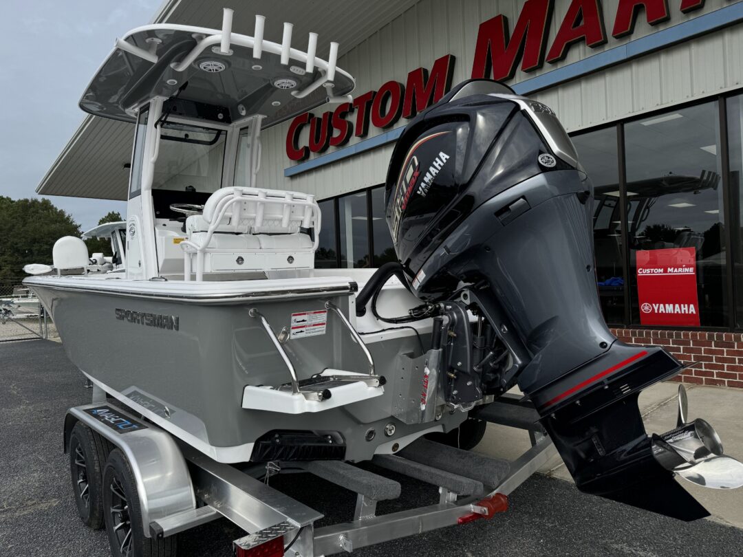 Sportsman Masters 227 For Sale | Custom Marine | Statesboro Savannah GA Boat Dealer_3