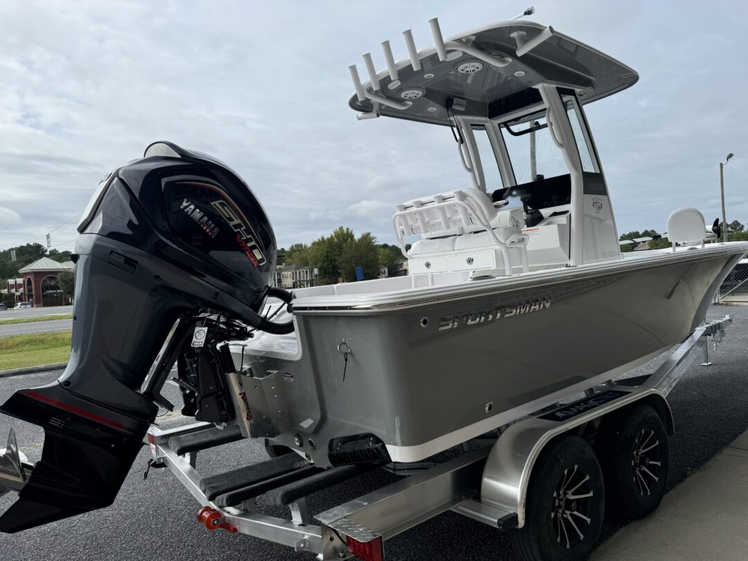 Sportsman Masters 227 For Sale | Custom Marine | Statesboro Savannah GA Boat Dealer_6