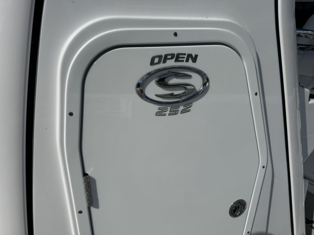 Sportsman Open 252 For Sale | Custom Marine | Statesboro Savannah GA Boat Dealer_10