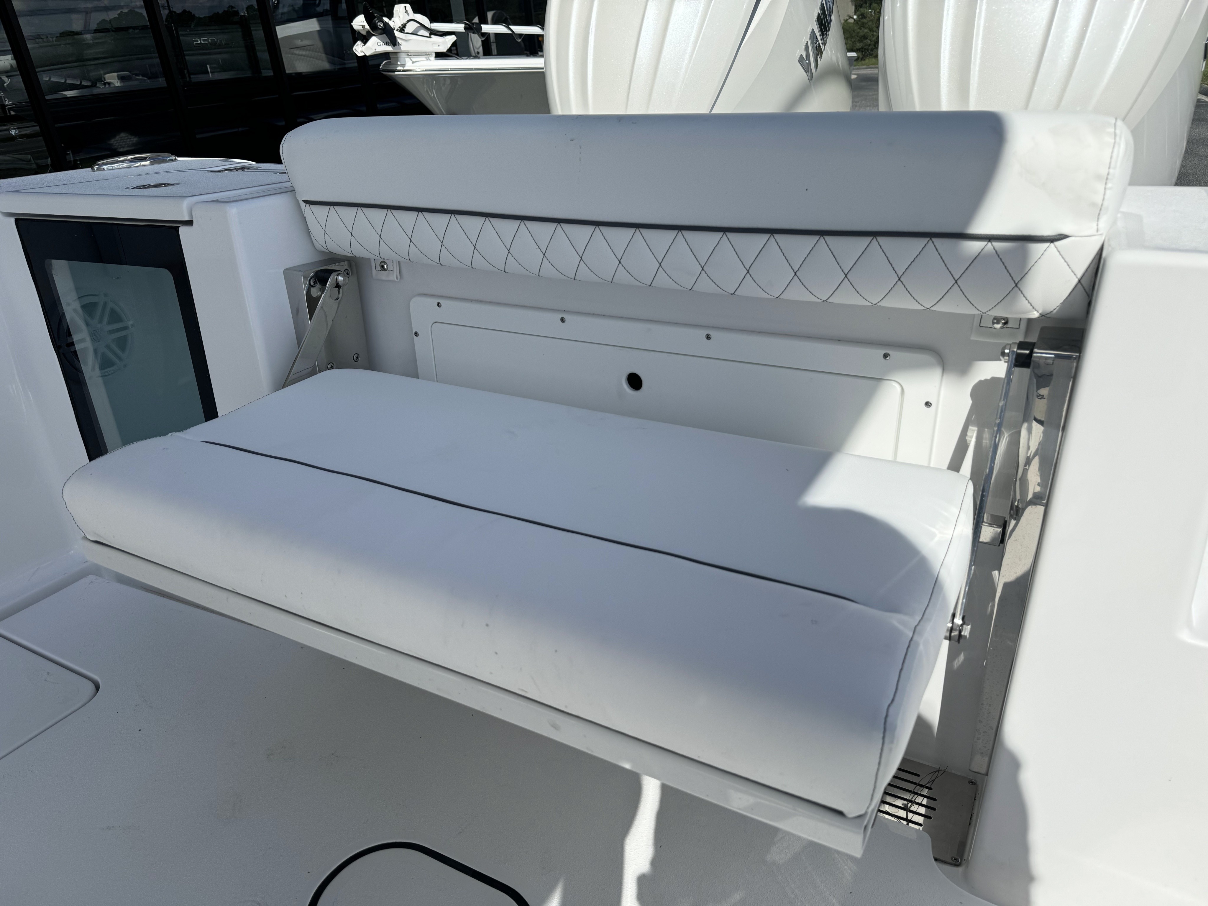 2025 Sportsman Open 252 <br>ID00272405<br> 13 Sportsman Open 252 For Sale | Custom Marine | Statesboro Savannah GA Boat Dealer_13