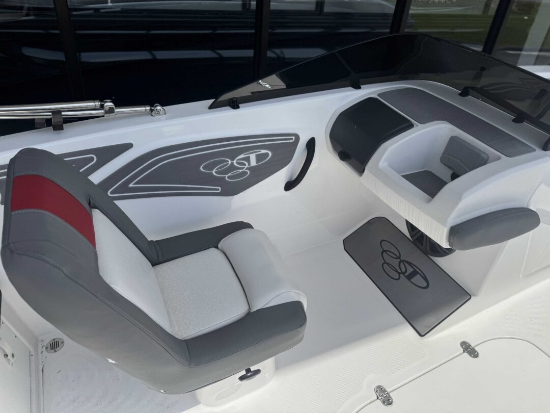 Tahoe T21 For Sale | Custom Marine | Statesboro Savannah GA Boat Dealer_17