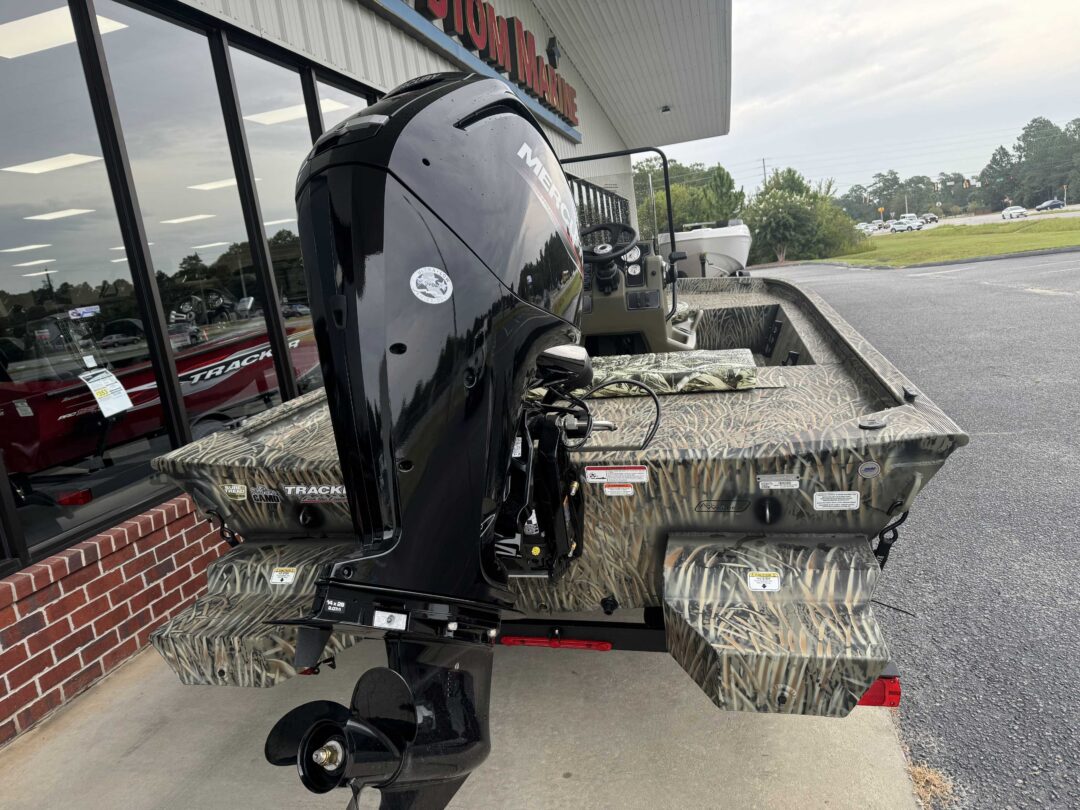 Tracker 1860CC For Sale | Custom Marine | Statesboro Savannah GA Boat Dealer_3