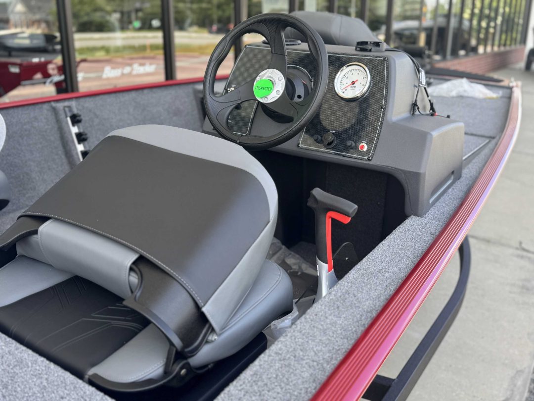 Tracker Bass Tracker Classic XL For Sale | Custom Marine | Statesboro Savannah GA Boat Dealer_4