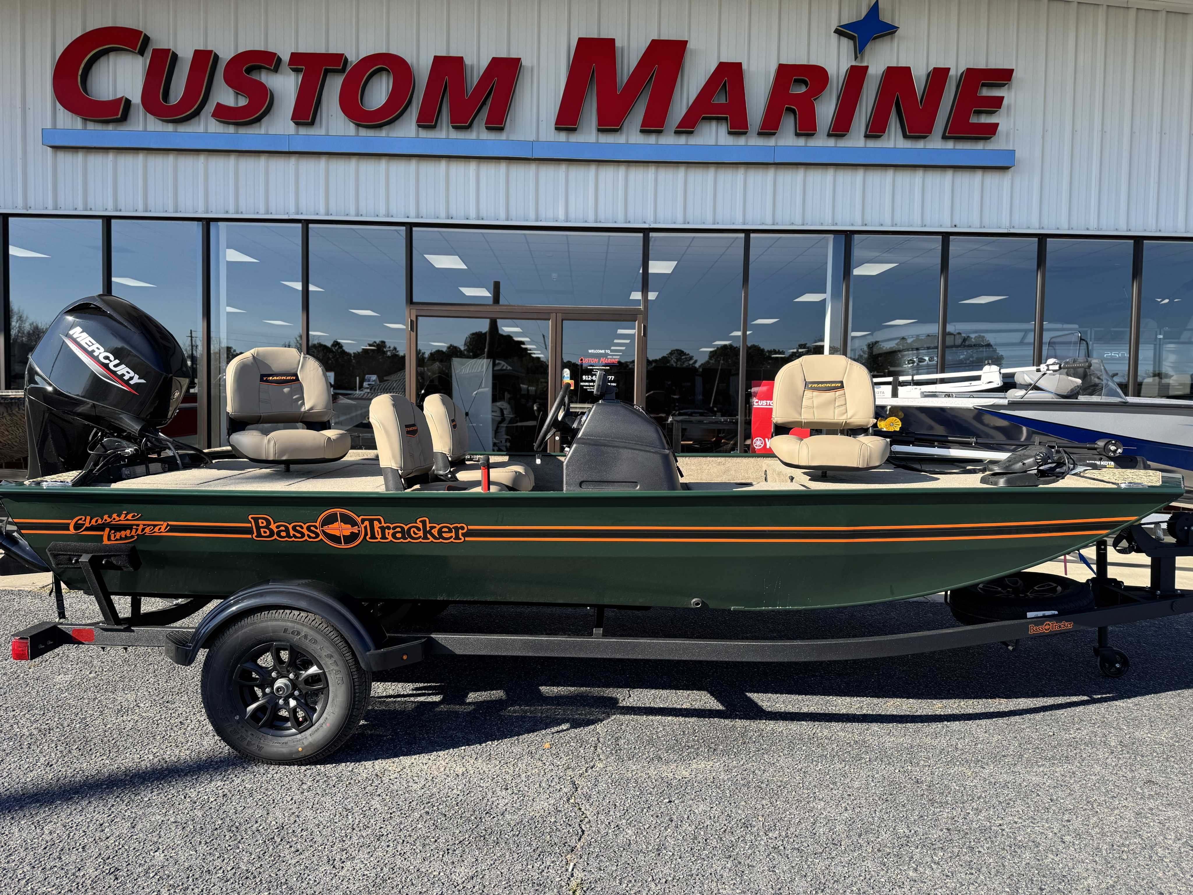 2025 Tracker Bass Tracker Classis SE For Sale | Custom Marine | Statesboro Savannah GA Boat Dealer_1