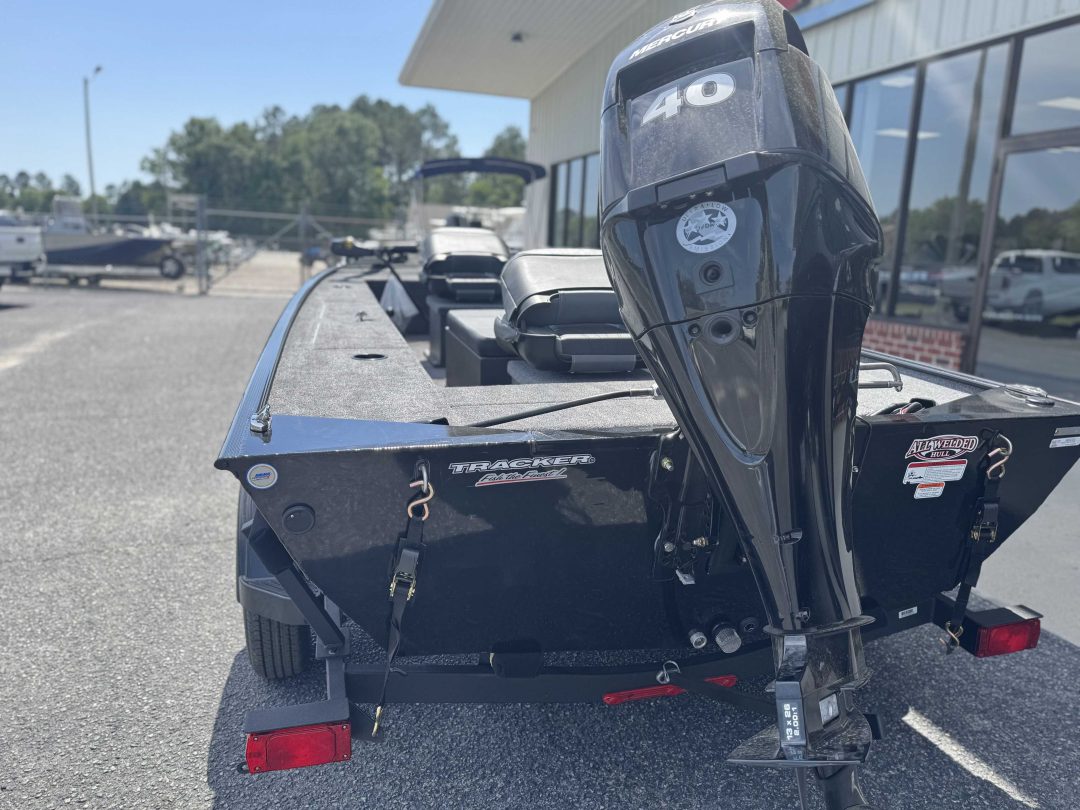 Tracker Panfish 17 For Sale | Custom Marine | Statesboro Savannah GA Boat Dealer_3