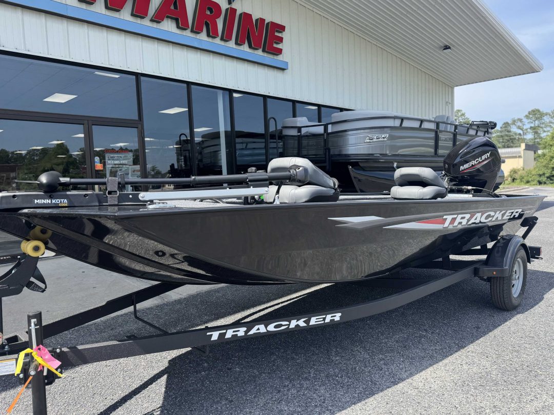 Tracker Panfish 17 For Sale | Custom Marine | Statesboro Savannah GA Boat Dealer_5