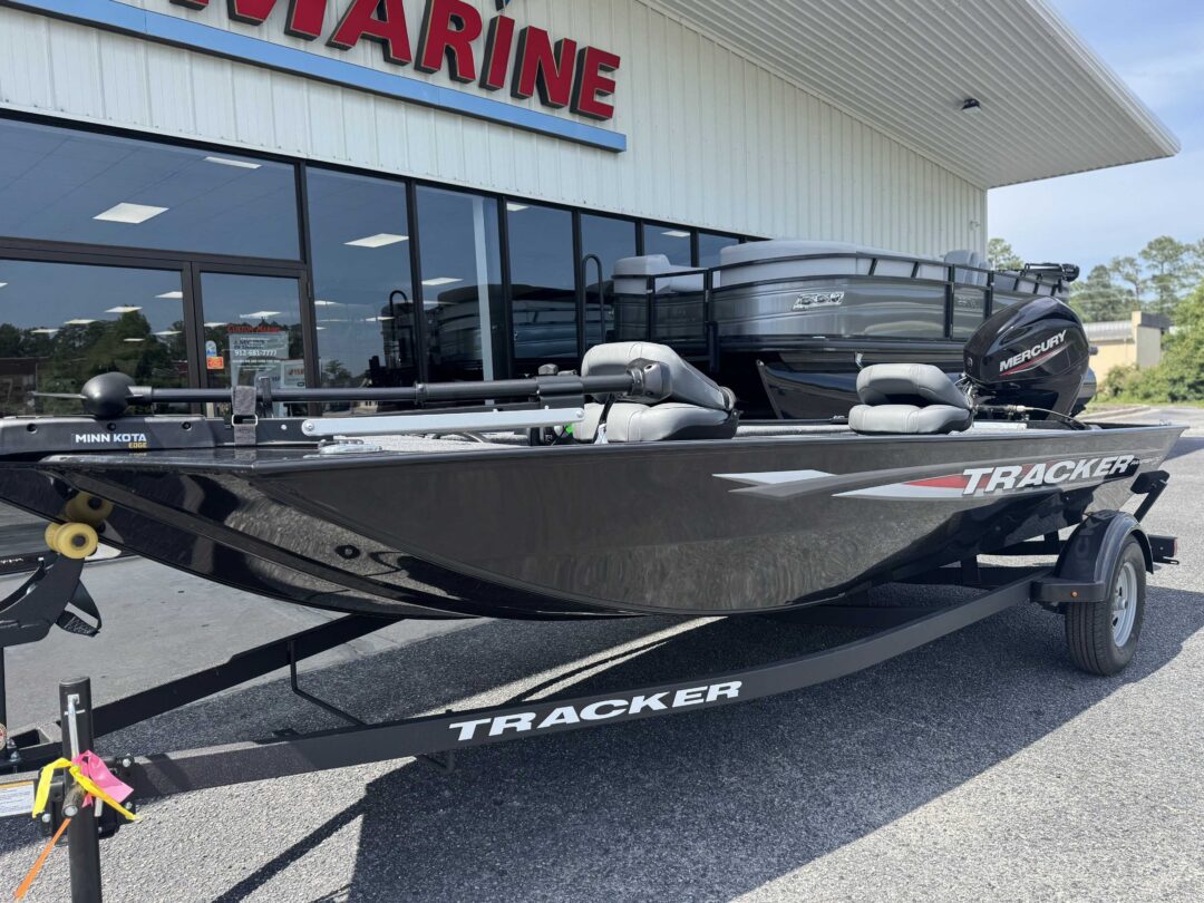 Tracker Panfish 17 For Sale | Custom Marine | Statesboro Savannah GA Boat Dealer_5