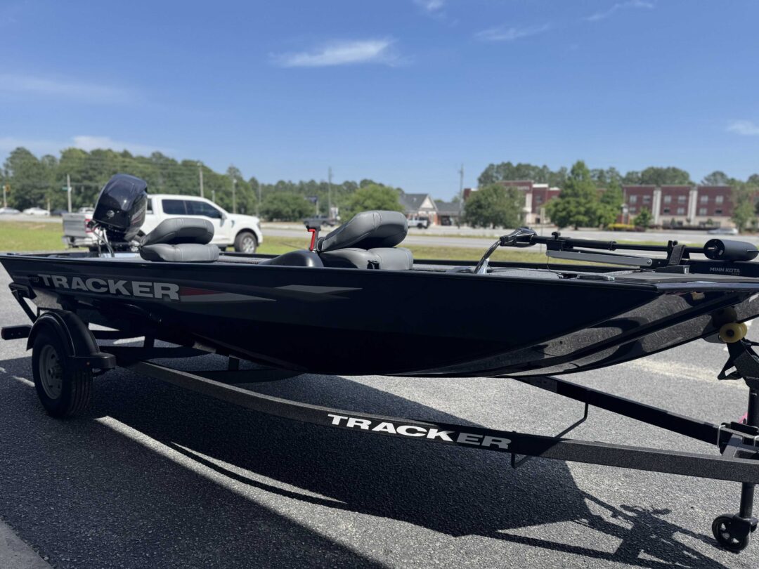 Tracker Panfish 17 For Sale | Custom Marine | Statesboro Savannah GA Boat Dealer_6