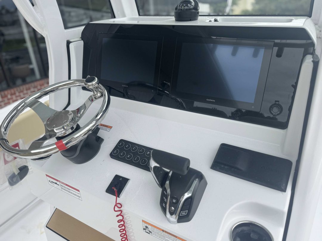 Sportsman Heritage 231 For Sale | Custom Marine | Statesboro Savannah GA Boat Dealer_15