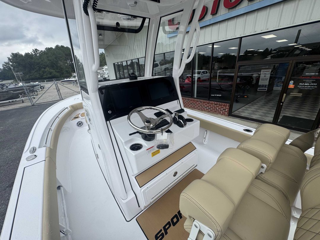 Sportsman Masters 247 OE For Sale | Custom Marine | Statesboro Savannah GA Boat Dealer_15
