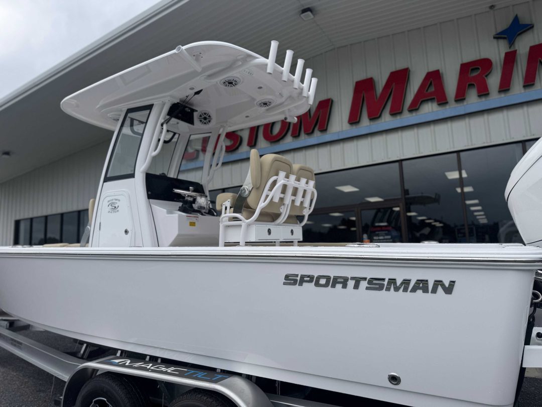 Sportsman Masters 247 OE For Sale | Custom Marine | Statesboro Savannah GA Boat Dealer_3