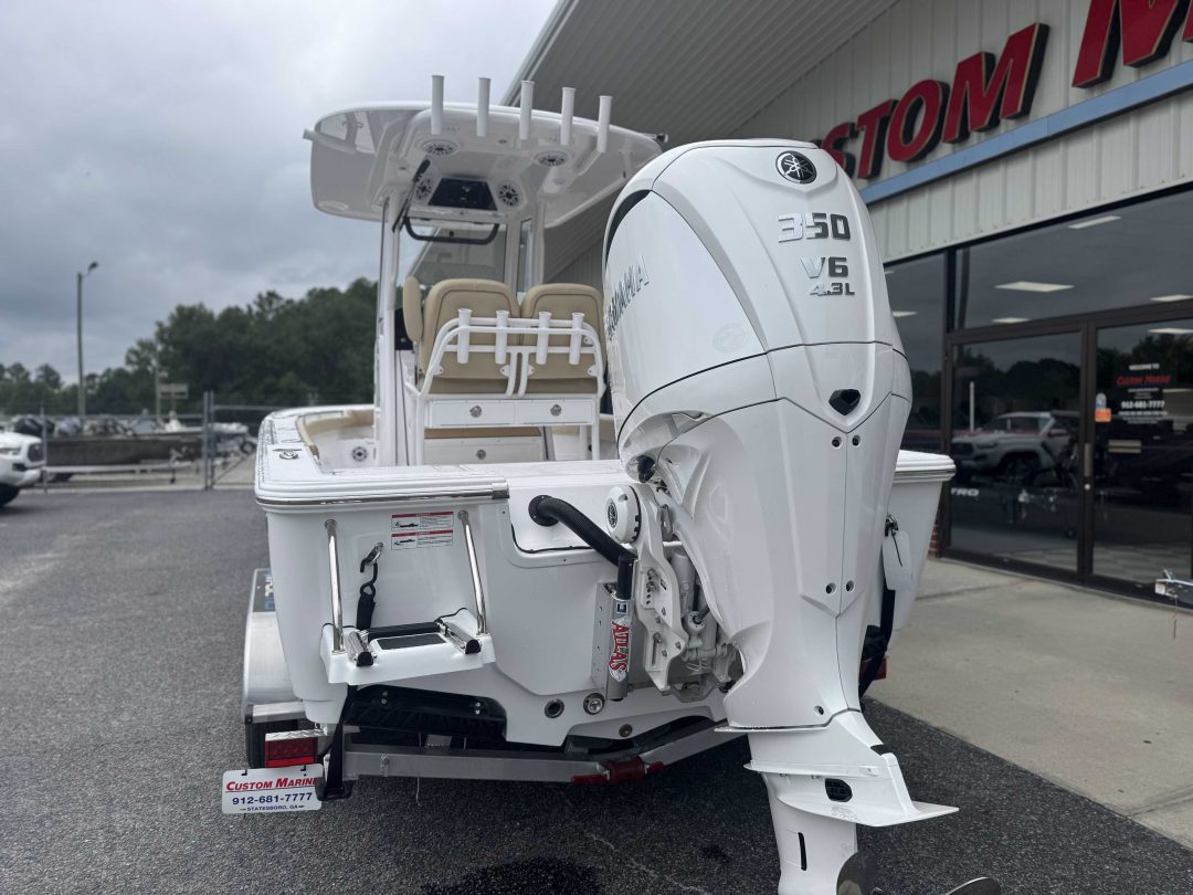 Sportsman Masters 247 OE For Sale | Custom Marine | Statesboro Savannah GA Boat Dealer_7