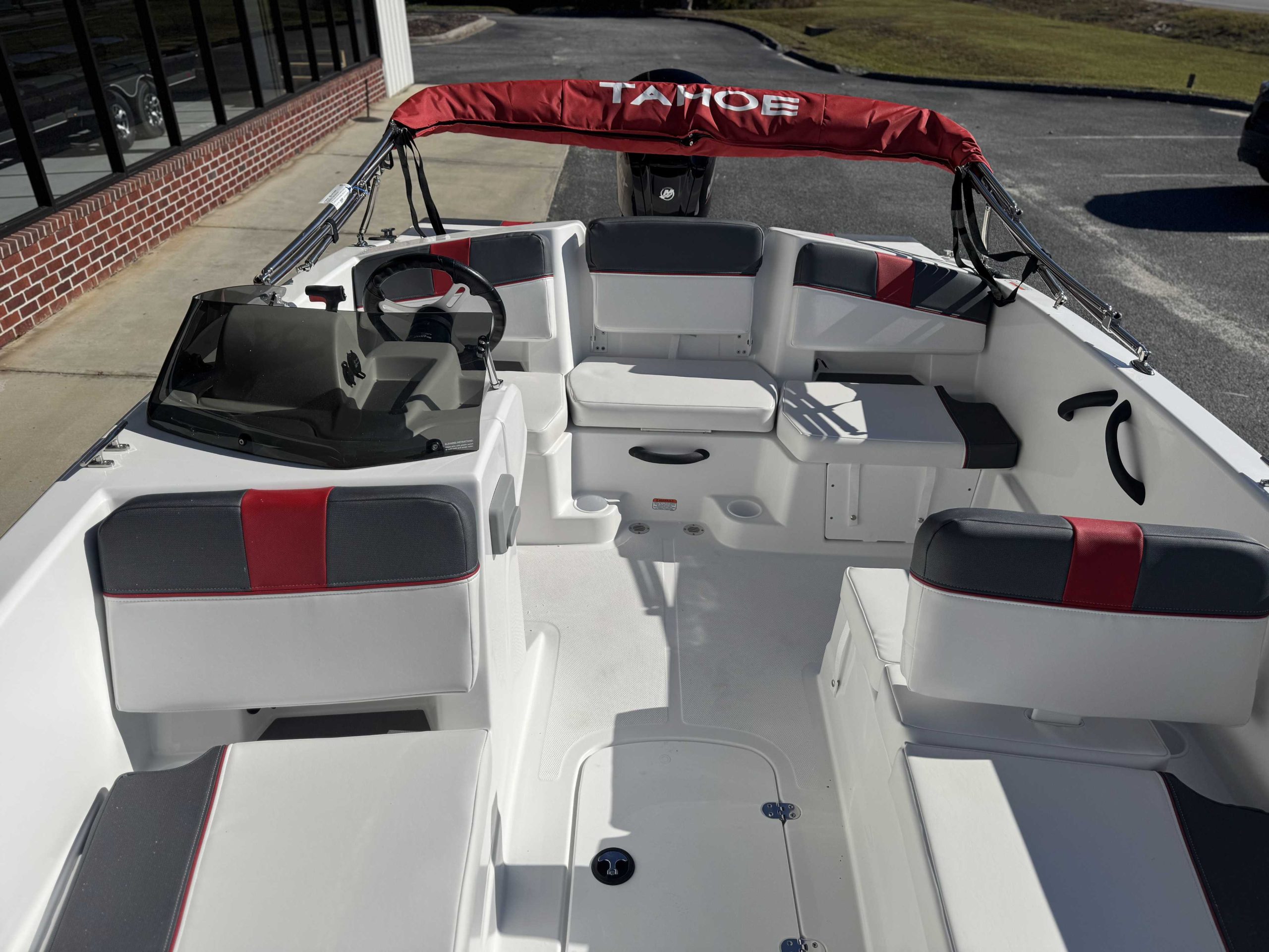 2026 Tahoe T18 <br>ID00067710<br> 12 Tahoe T18 For Sale | Custom Marine | Statesboro Savannah GA Boat Dealer_12