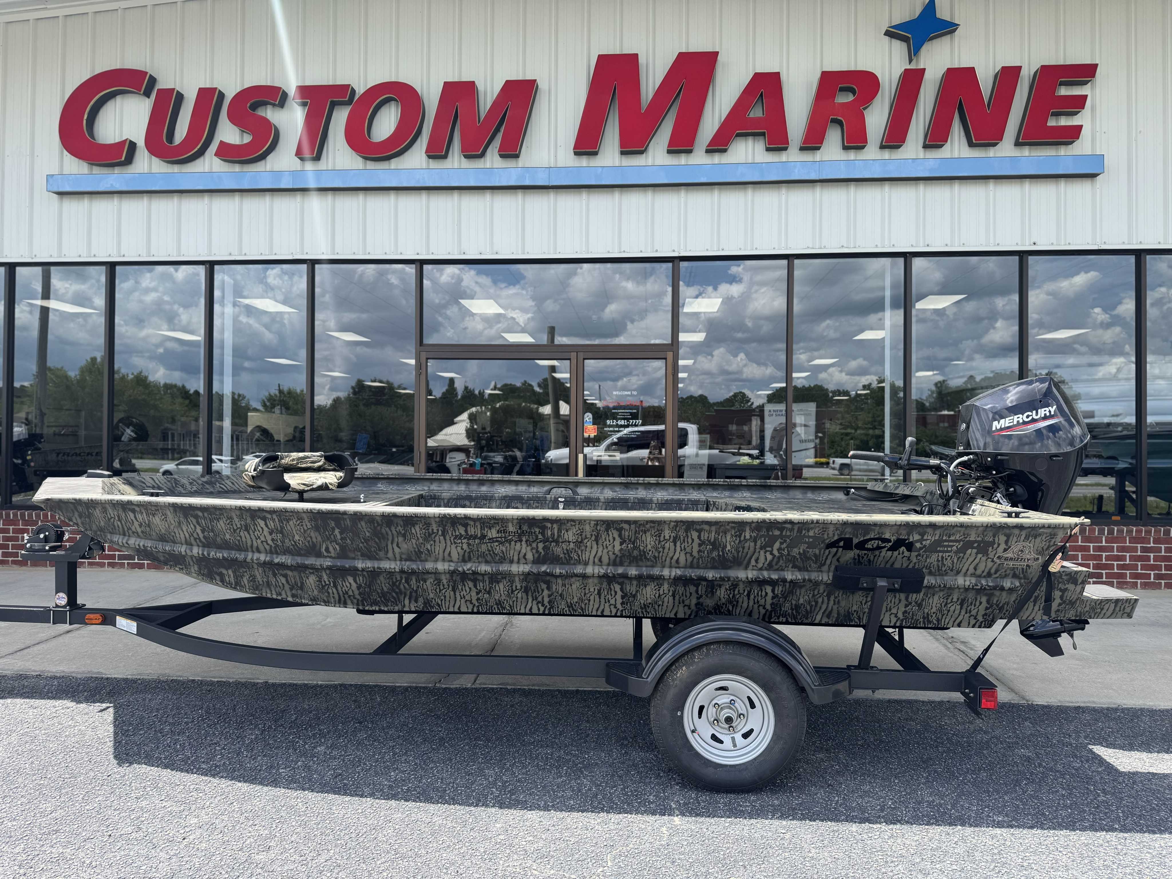 2026 Tracker 1654SPT For Sale | Custom Marine | Statesboro Savannah GA Boat Dealer_1