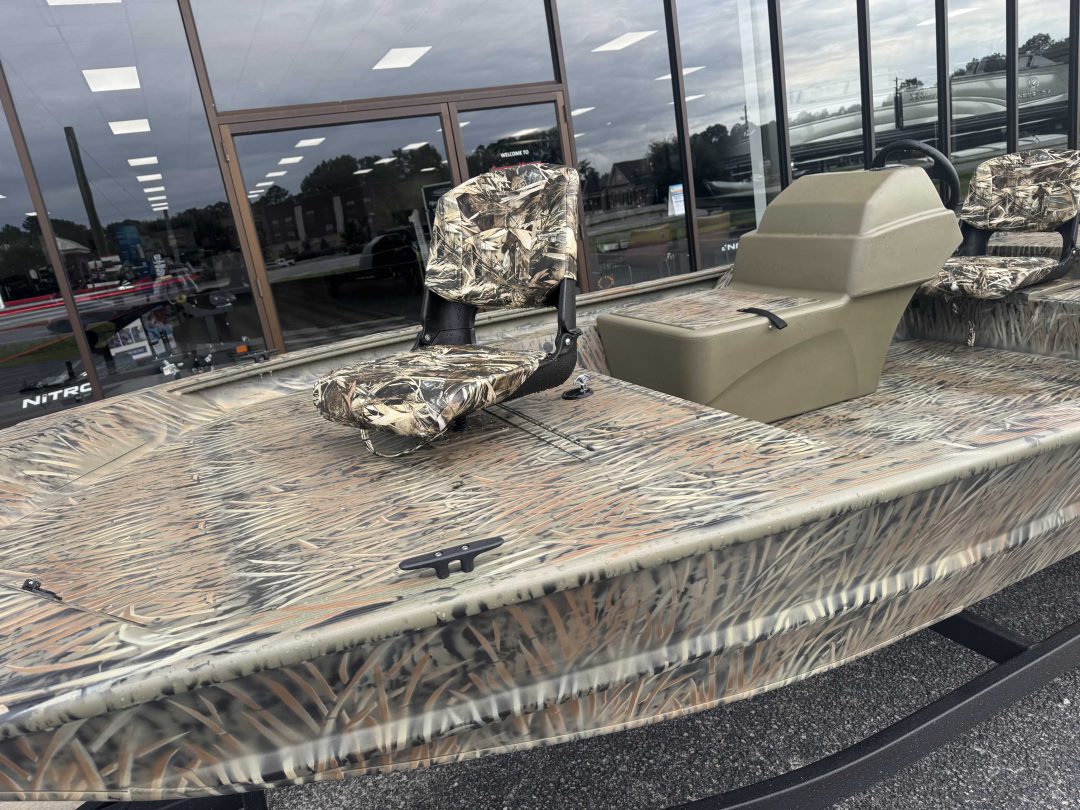 Tracker 1754SC For Sale | Custom Marine | Statesboro Savannah GA Boat Dealer_9