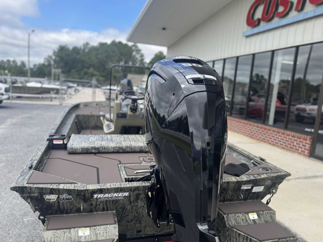 Tracker 1860 Grizzly For Sale | Custom Marine | Statesboro Savannah GA Boat Dealer_3