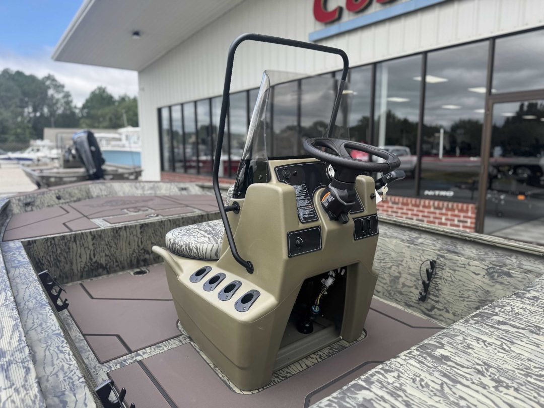 Tracker 1860 Grizzly For Sale | Custom Marine | Statesboro Savannah GA Boat Dealer_4
