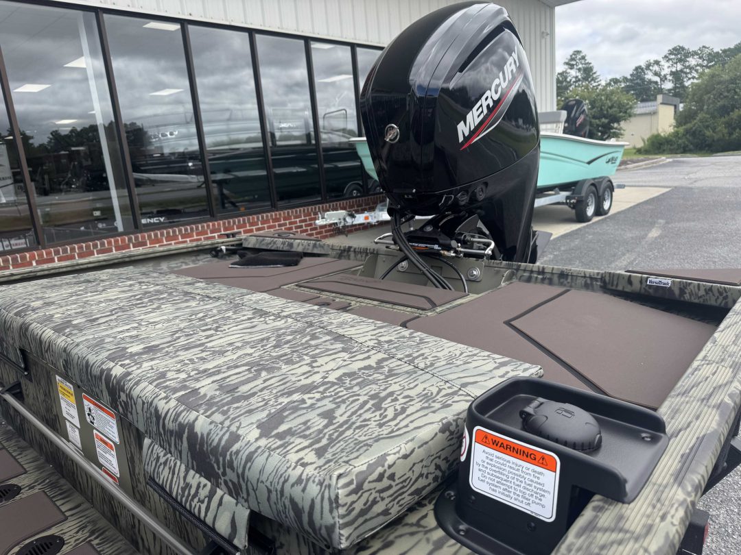 Tracker 1860 Grizzly For Sale | Custom Marine | Statesboro Savannah GA Boat Dealer_9